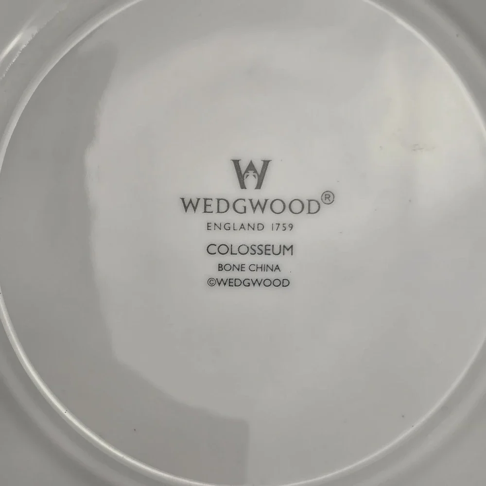 Wedgwood Colosseum Flat Cup & Saucer Set of 2 Pairs Bone China England